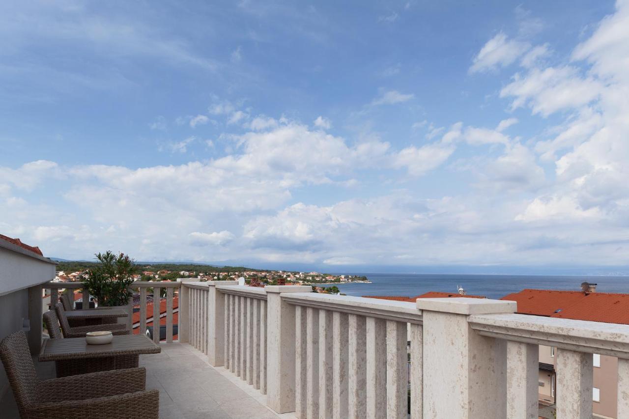 Luxury Apartments Vila Carissa Malinska Exterior foto